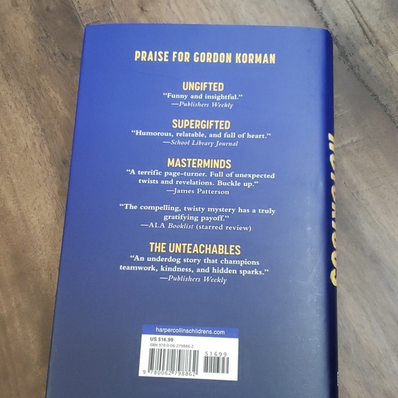 Books by Gordon Korman and Sara Pennypacker - Picture 5 of 7